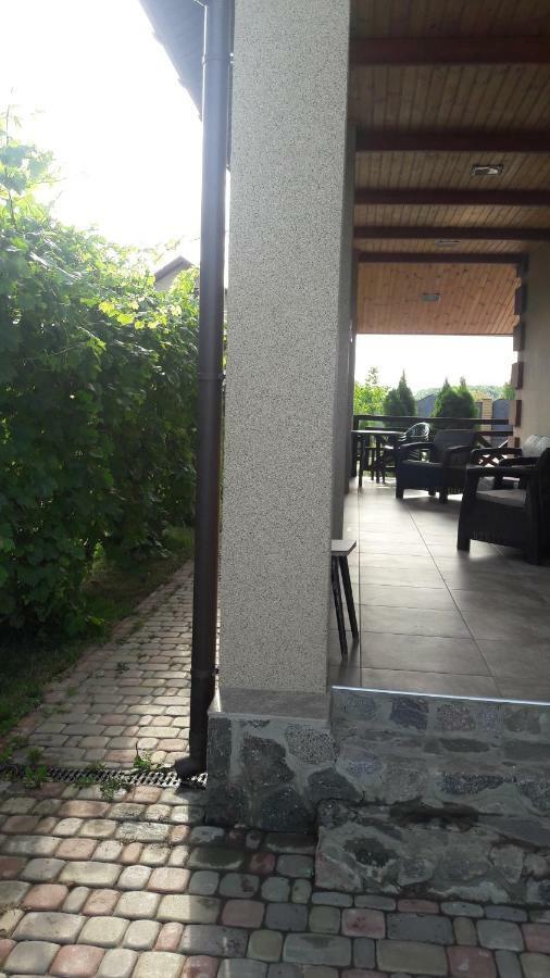 Відрада Villa Myrhorod Exterior photo